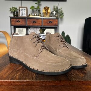 Clarks Nikki Class Taupe Suede Ankle Boots Womens 10 Wide‎ Chukka 26063003